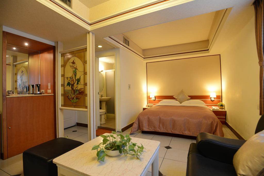 Hua Guo Hotel Keelung Oda fotoğraf